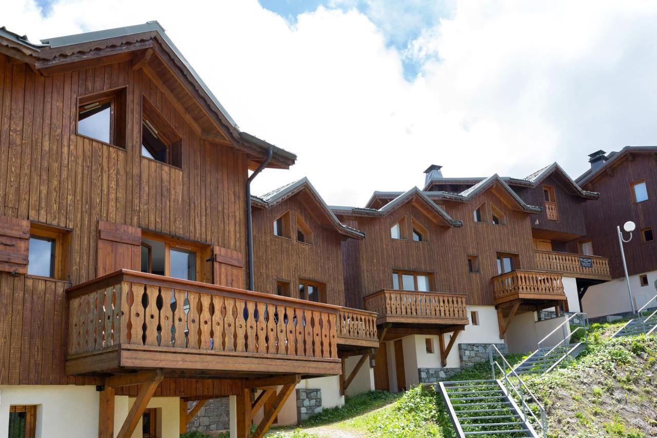 Madame Vacances Les Chalets Du Praz La Plagne Exterior foto